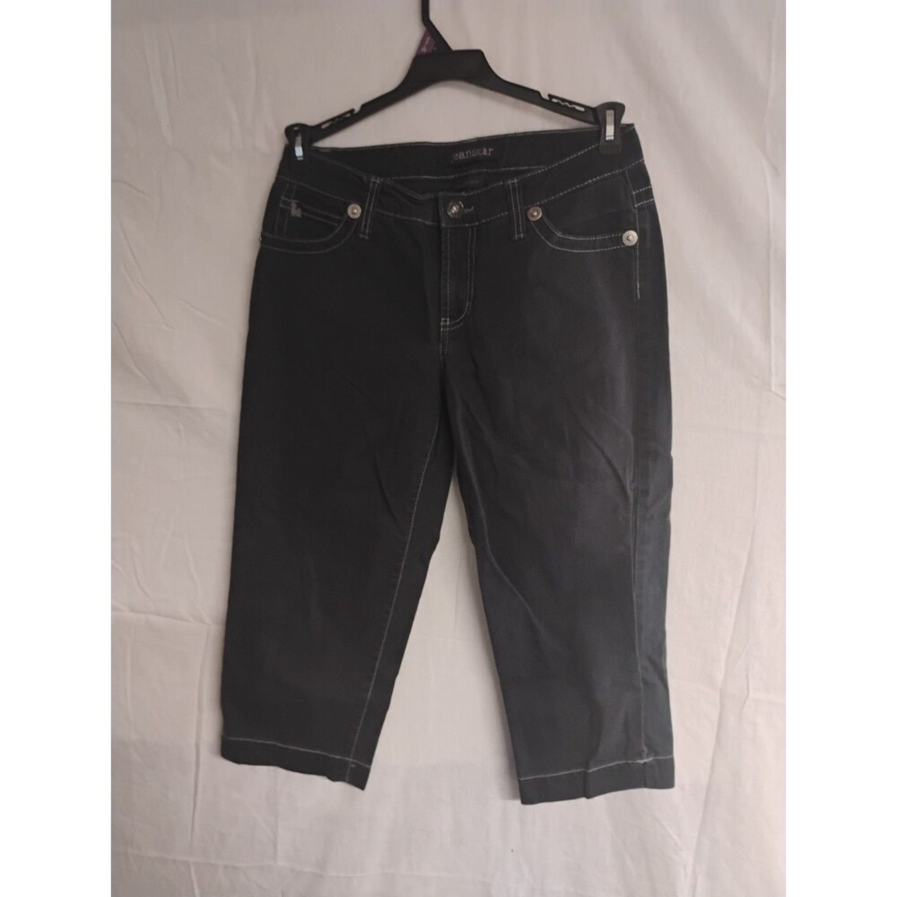 Jean Star Womens Petite Size 8  Black Denim Capri Pants Embroidered